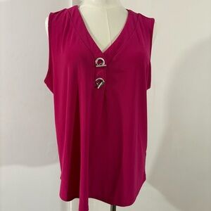 89th & Madison Pink v-neck Tank Sz L. w/ Silver Hook Detail